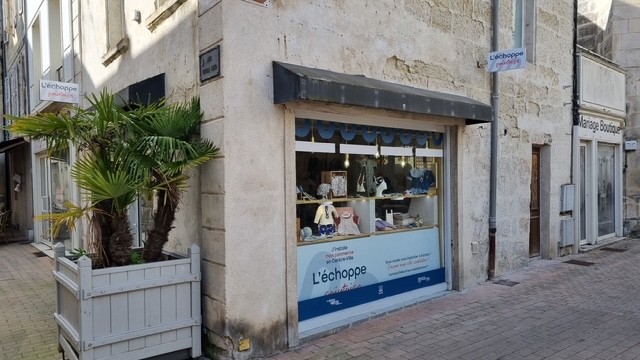 Photo_Brindille_et_Lardon_Echoppe_Saintaise_devanture